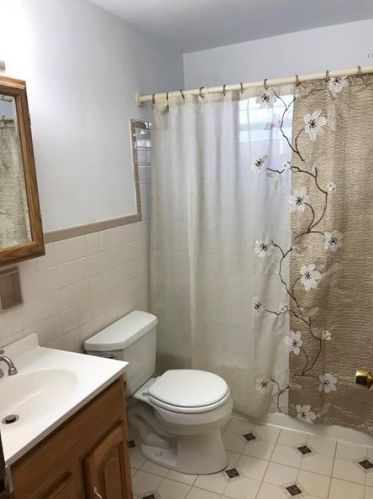 113 Pinto Dr, Pittsburgh PA 15239-1351 exterior