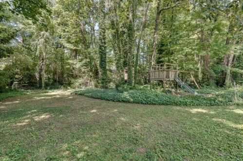 1998 Gainsborough Dr, Atlanta GA 30341-1017 exterior