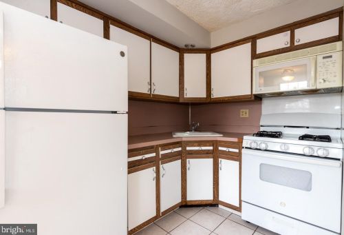 312 Westbridge Rd, Manor PA 19036-1530 exterior