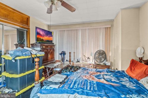 1586 Norris St, Camden NJ 08104-1711 exterior