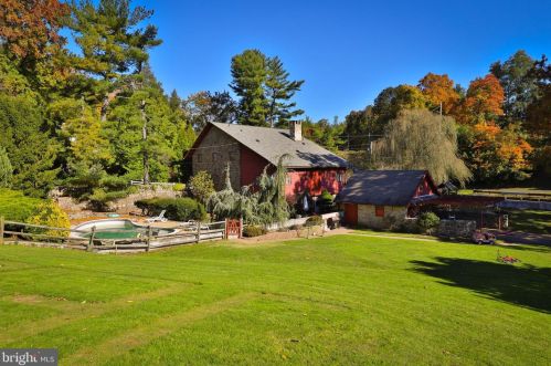 2367 Vly Rd, Huntingdon Valley PA 19006-6007 exterior