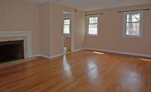 59 Blueberry Hill Rd, Springfield MA  01106-1662 exterior