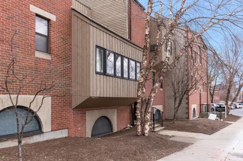 73 Charles St, Providence RI  02904-2260 exterior