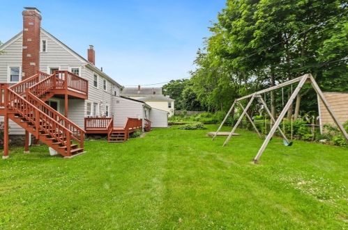 58 Farrar Ave, Worcester MA 01604-3219 exterior