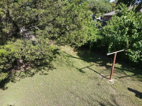 4410 Ewing Ave, Dallas TX 75216-6819 exterior