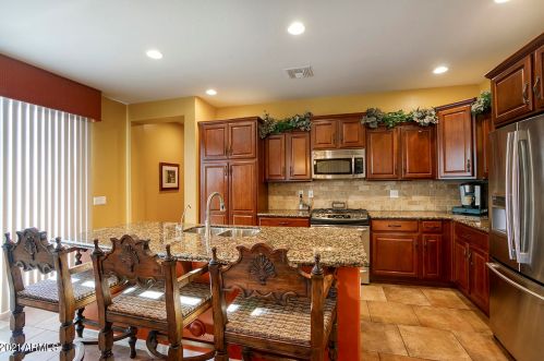 28839 20 Ln, Phoenix AZ 85029-1605 exterior