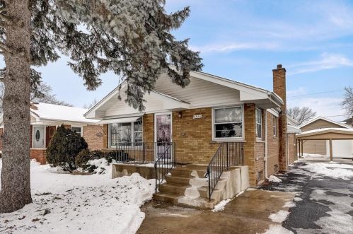 2936 98th St, Chicago, IL 60805-2618