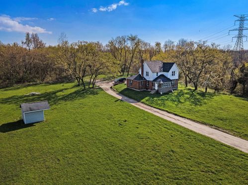 6338 124th Ave, Fennville MI 49408-9628 exterior