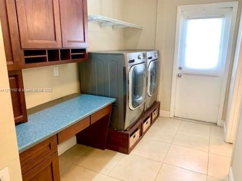 109 Sagamore Ter, Fort Pierce FL 34983-1287 exterior