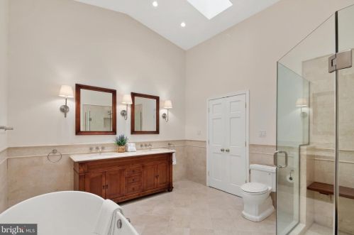 3648 Winfield Ln, Washington DC  20007-2348 exterior