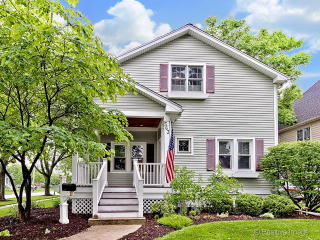 563 Prospect Ave, Elmhurst, IL 60126-4325