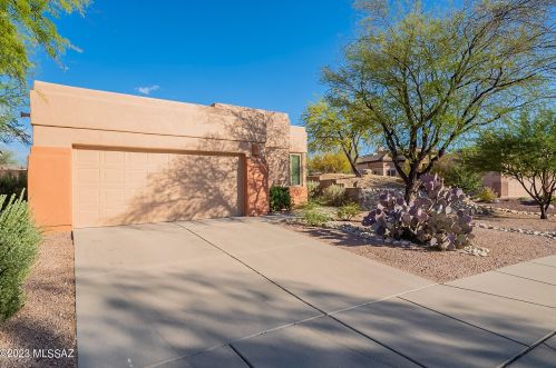 198 Camino Lomas, Tucson, AZ 85704-6972