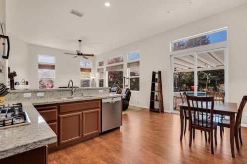 3007 Honey Cir, Folsom CA 95762-6324 exterior