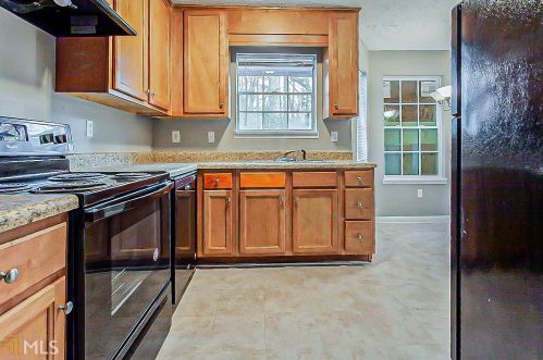 6299 Marbut Farms Rd, Lithonia GA 30058-7974 exterior