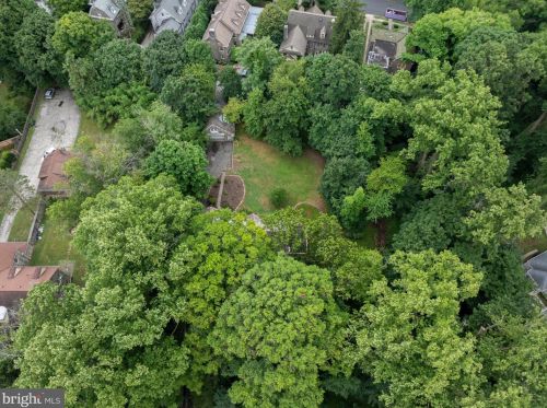 6424 City Ave, Philadelphia PA 19151-2410 exterior