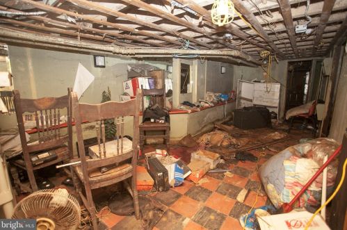 1125 18 St, Philadelphia PA 19146-2901 exterior