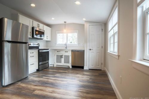 311 Silvermine Ave, Norwalk CT exterior