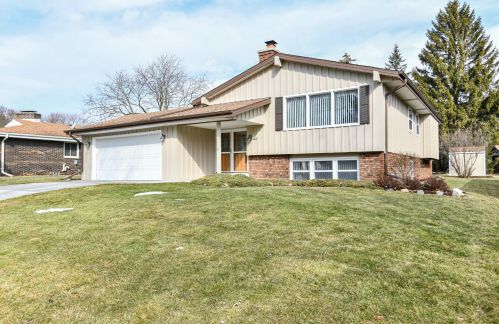 12024 Cleveland Ave, Milwaukee, WI 53227-2908