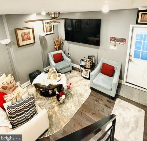 123 51 St, Philadelphia PA 19139-2726 exterior