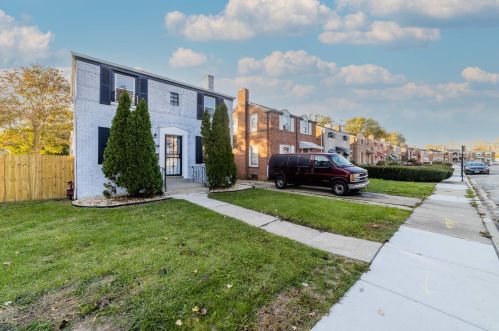 9152 La Salle St, Chicago IL  60620-1409 exterior