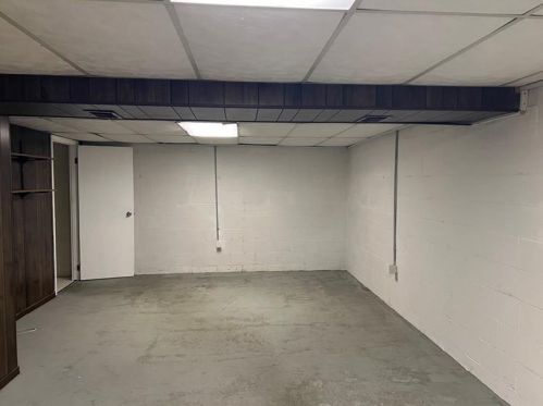 276 Hazel Rd, Pittsburgh PA 15235-3852 exterior