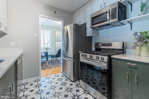 2419 Eccleston St, Silver Spring MD 20902-4830 exterior