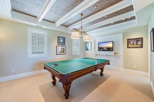 1437 Nighthawk Pt, Naples FL 34105-2789 exterior