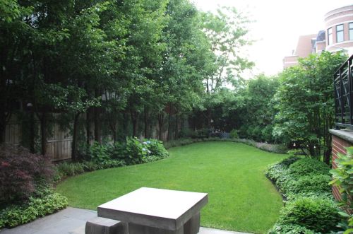 2900 Hermitage Ave, Chicago IL 60609-2733 exterior