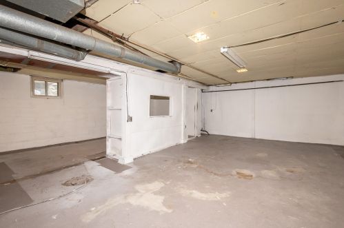 1359 42nd St, Milwaukee WI  53208-2718 exterior