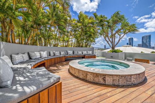 888 Kapiolani Blvd, Honolulu HI 96813-5210 exterior