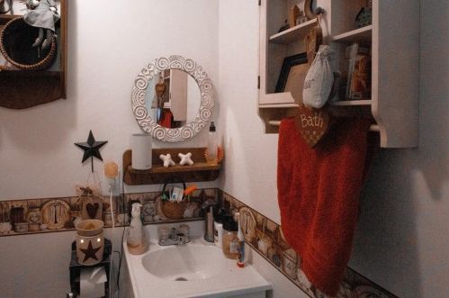 13 Beckside Rd, Providence RI 02911-1010 exterior