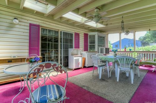 335 Lk Shr Dr, Monroe NY 10950-1814 exterior