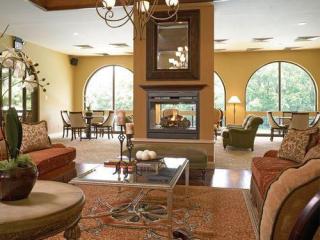 200 Meadowbrook Dr, Huntingdon Valley PA  19006-6800 exterior