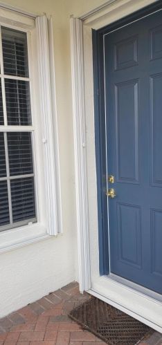 689 Treasure Cv, Fort Pierce FL 34986-3438 exterior