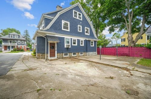 46 Circuit Dr, Providence RI  02905-3715 exterior