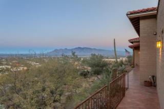 2060 Calle Del Suerte, Tucson, AZ 85745-8929