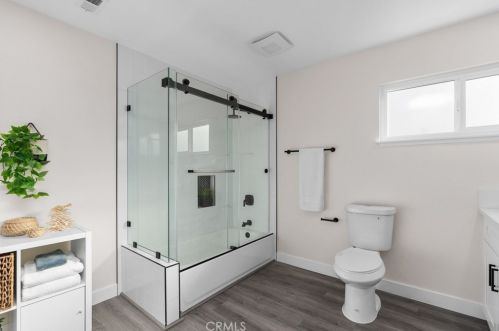 1850 Mariposa Ln, Fullerton CA  92833-1819 exterior