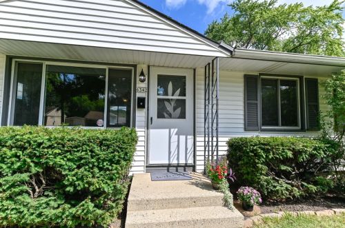 6342 Burdick Ave, Milwaukee, WI 53219-4224