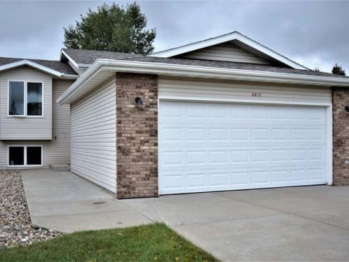 4012 Lockport St, Bismarck, ND 58503-0518