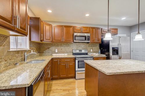 1428 Bouvier St, Philadelphia PA 19132-4305 exterior