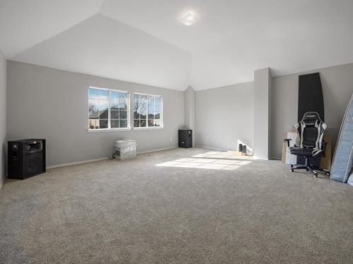 10411 Cecile Dr, Frisco TX 75035-8185 exterior