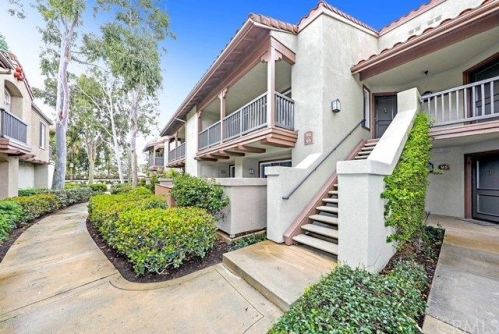 2800 Keller Dr, Tustin CA  92782-1002 exterior