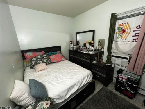 268 9th Ave, Paterson NJ 07514-1549 exterior