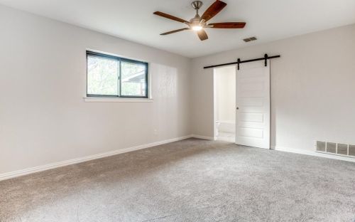 2647 Beechmont Dr, Dallas TX 75228-4224 exterior