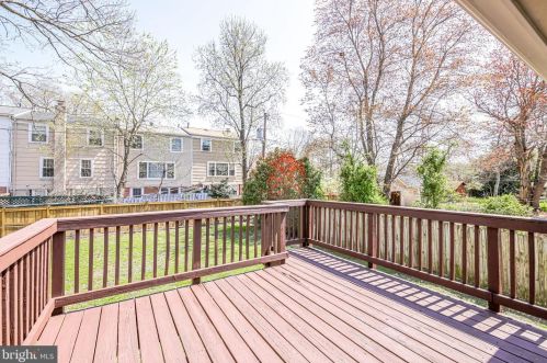 8001 Kidd St, Alexandria VA 22309-1131 exterior