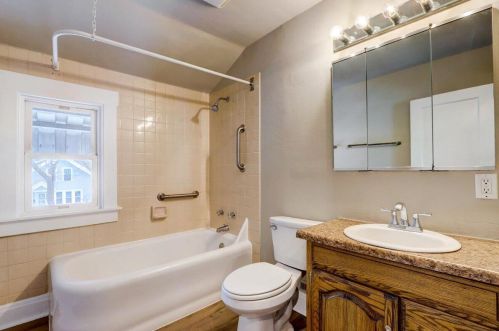 218 66, Milwaukee WI 53219-2062 exterior