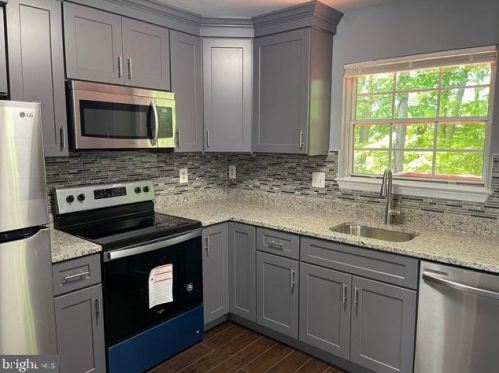 2746 Ashmont Ter, Silver Spring MD  20906-5717 exterior