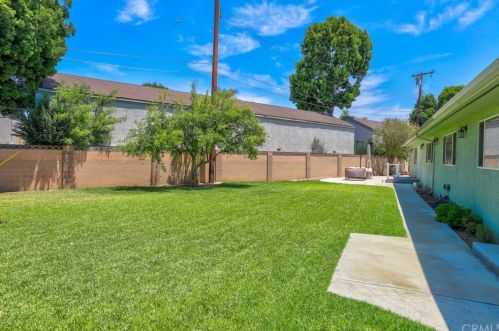 313 Lillie Ave, Fullerton CA 92831-4226 exterior