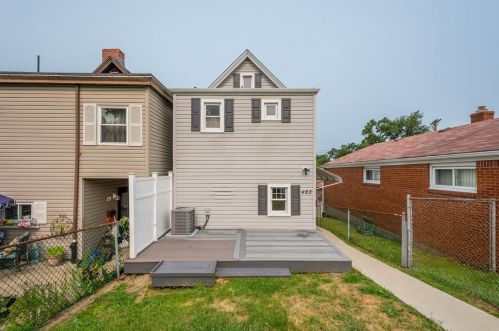 463 Edith St, Pittsburgh PA 15211-1148 exterior