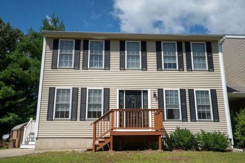 34 Brooks Road Ext, Seabrook, NH 03874-4671